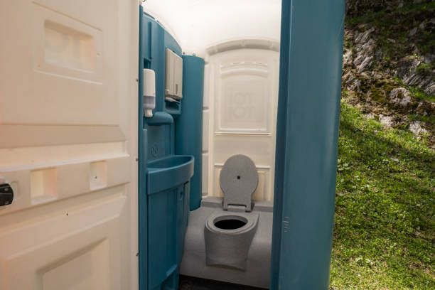 Types of Portable Toilets We Offer in Lugoff, SC